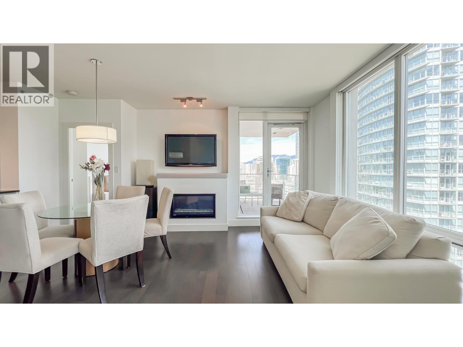 2004 565 Smithe Street, Vancouver, British Columbia  V6B 0E4 - Photo 5 - R2992128