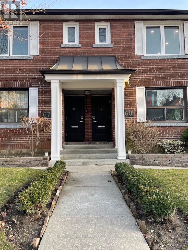 UPPER - 69 BURNABY BOULEVARD N, Toronto, Ontario
