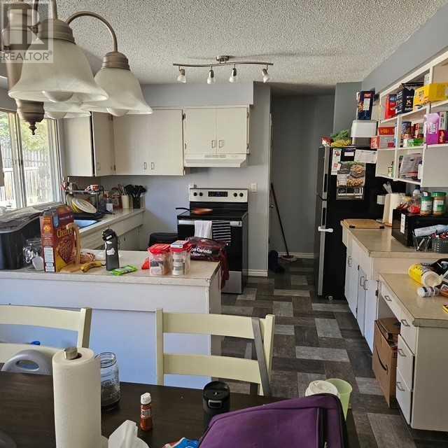 Property at 11413 103 Street image 3