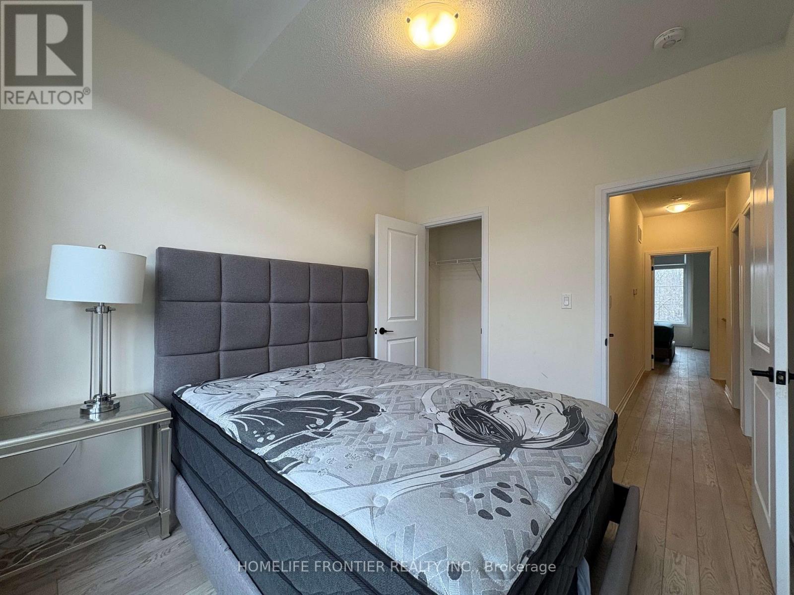 118 - 118 De La Roche Drive N, Vaughan, Ontario  L4H 5A3 - Photo 24 - N12129705
