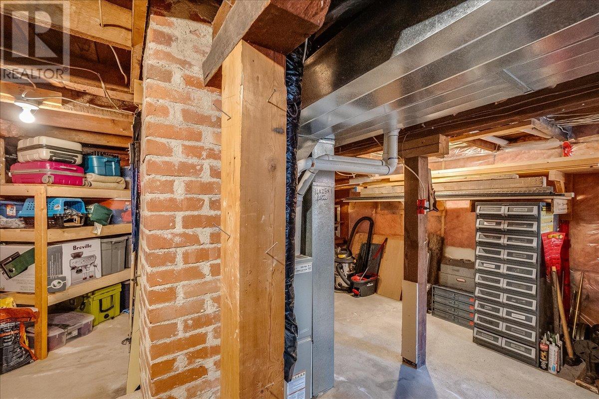 313 Latimer Street, Nelson, British Columbia  V1L 4T5 - Photo 33 - 10345908