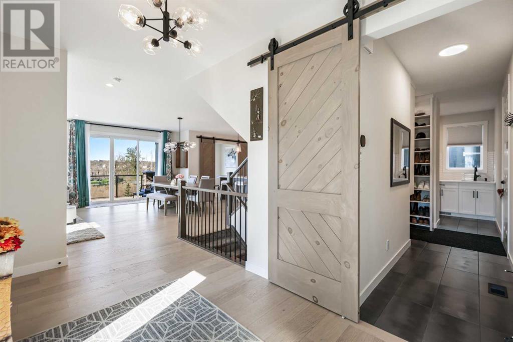 9 Cranbrook Cape Se, Calgary, Alberta  T3M 3L5 - Photo 10 - A2218644