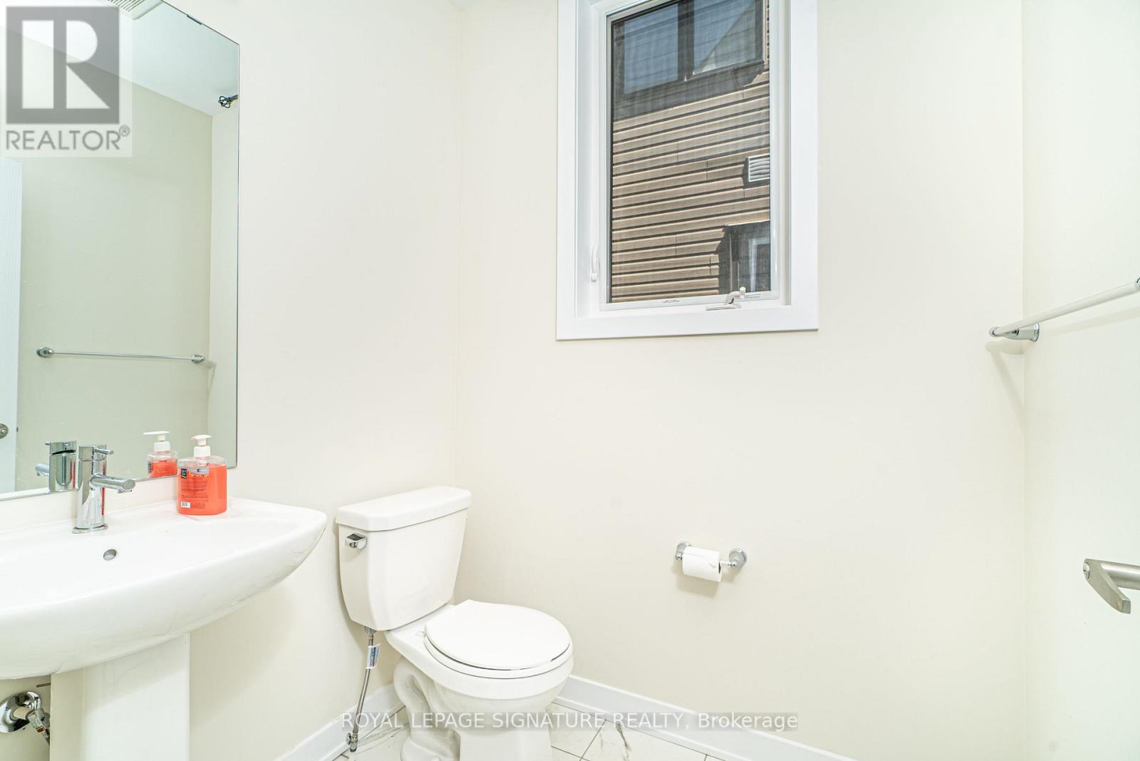 291 Eastbridge Avenue, Welland (Dain City), Ontario  L3B 0M6 - Photo 25 - X12129961