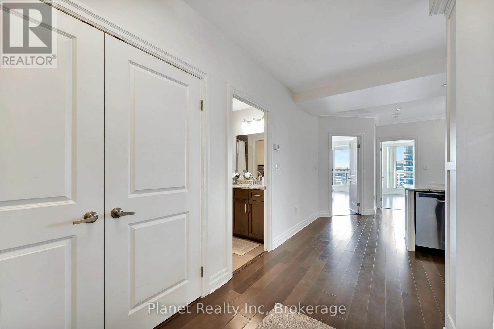 Property at 906 - 160 MACDONELL STREET image 3