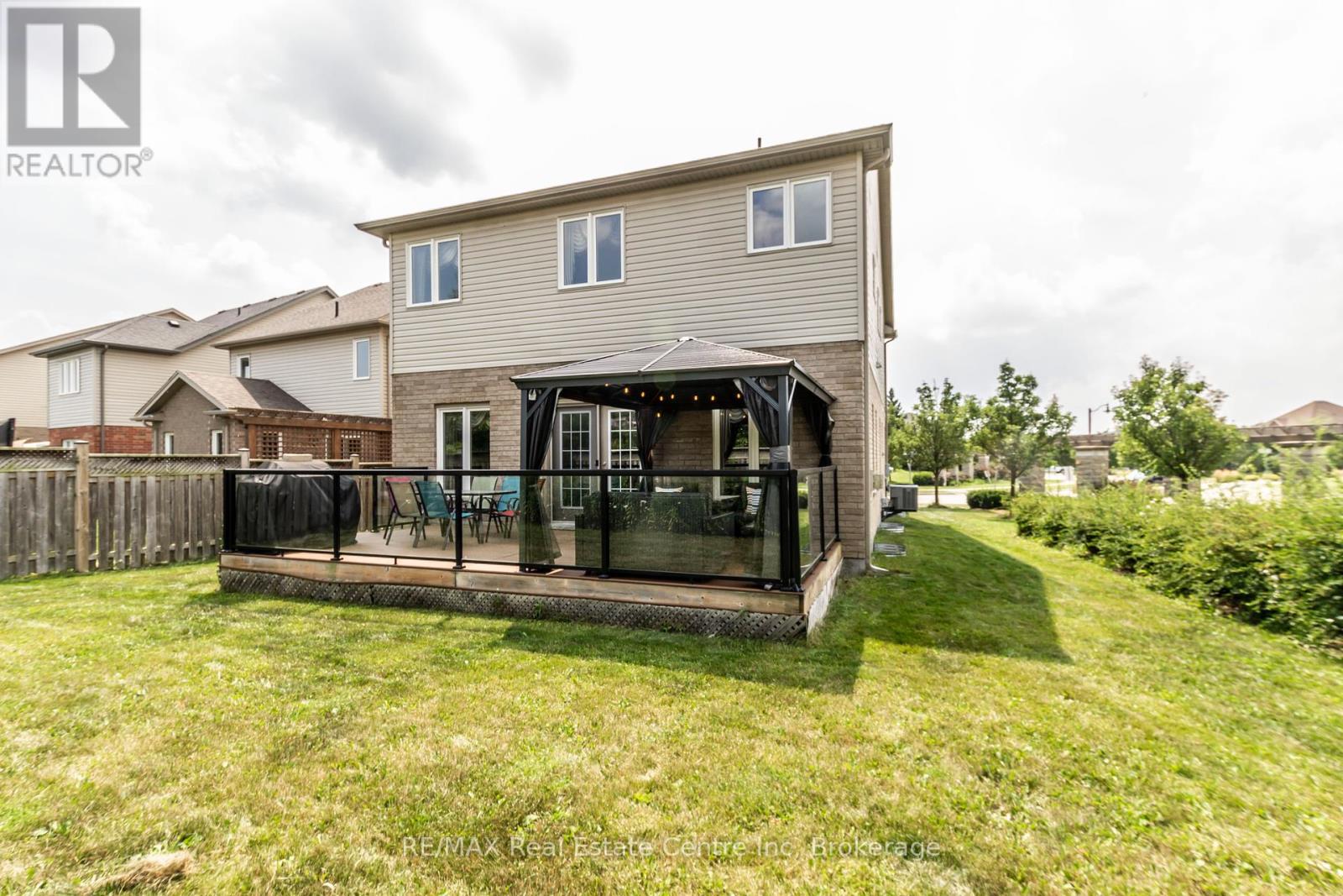 271 Goodwin Drive, Guelph, Ontario  N1L 1C3 - Photo 42 - X12131233