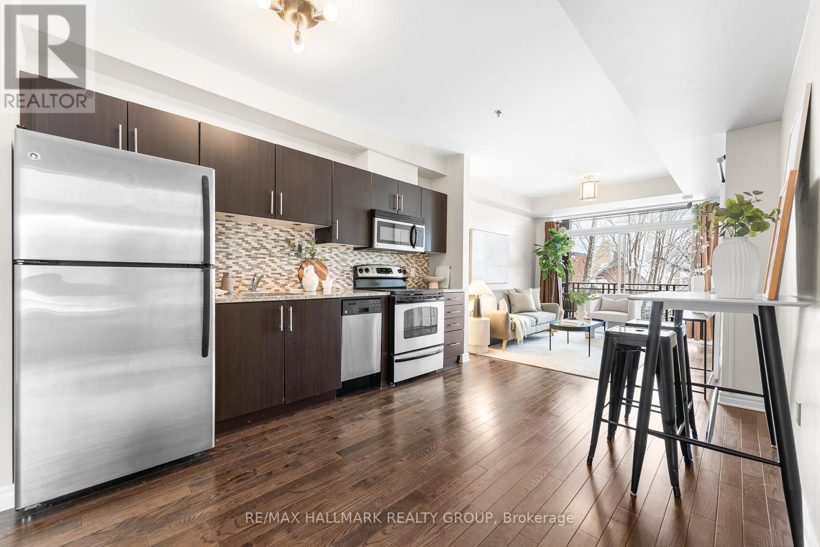 407 - 429 Kent Street, Ottawa, Ontario  K2P 1B5 - Photo 6 - X12131171