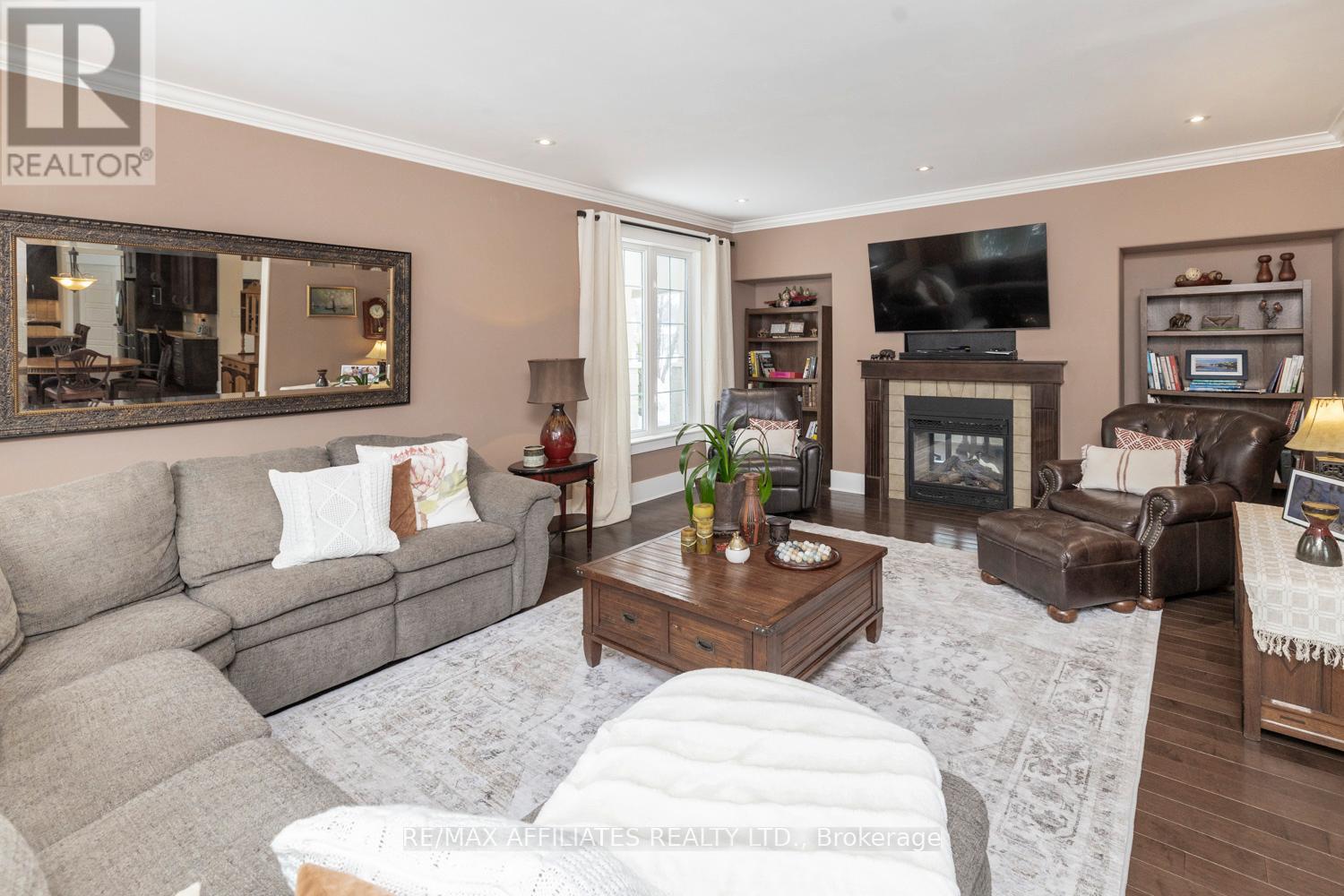 221 Jensen Court, Ottawa, Ontario  K0A 1L0 - Photo 12 - X12131174