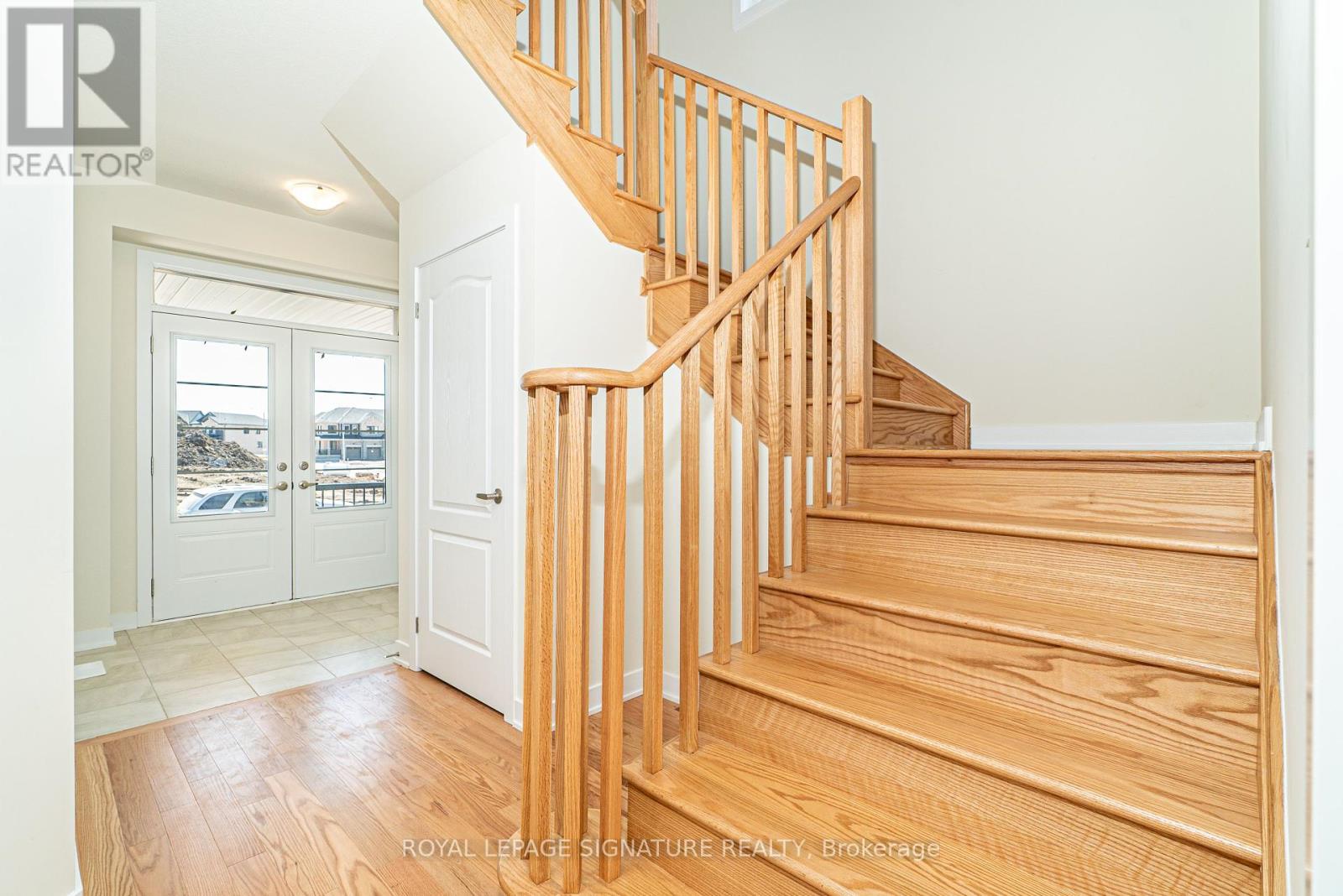 291 Eastbridge Avenue, Welland (Dain City), Ontario  L3B 0M6 - Photo 17 - X12129961