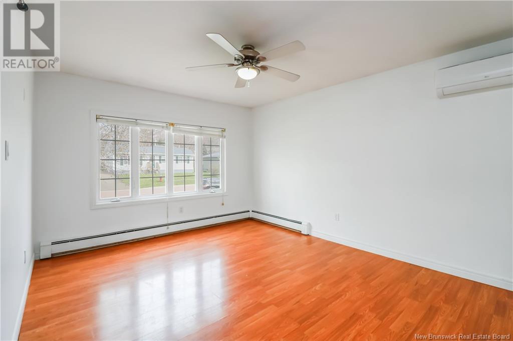 Property at 32 Ashburn image 5