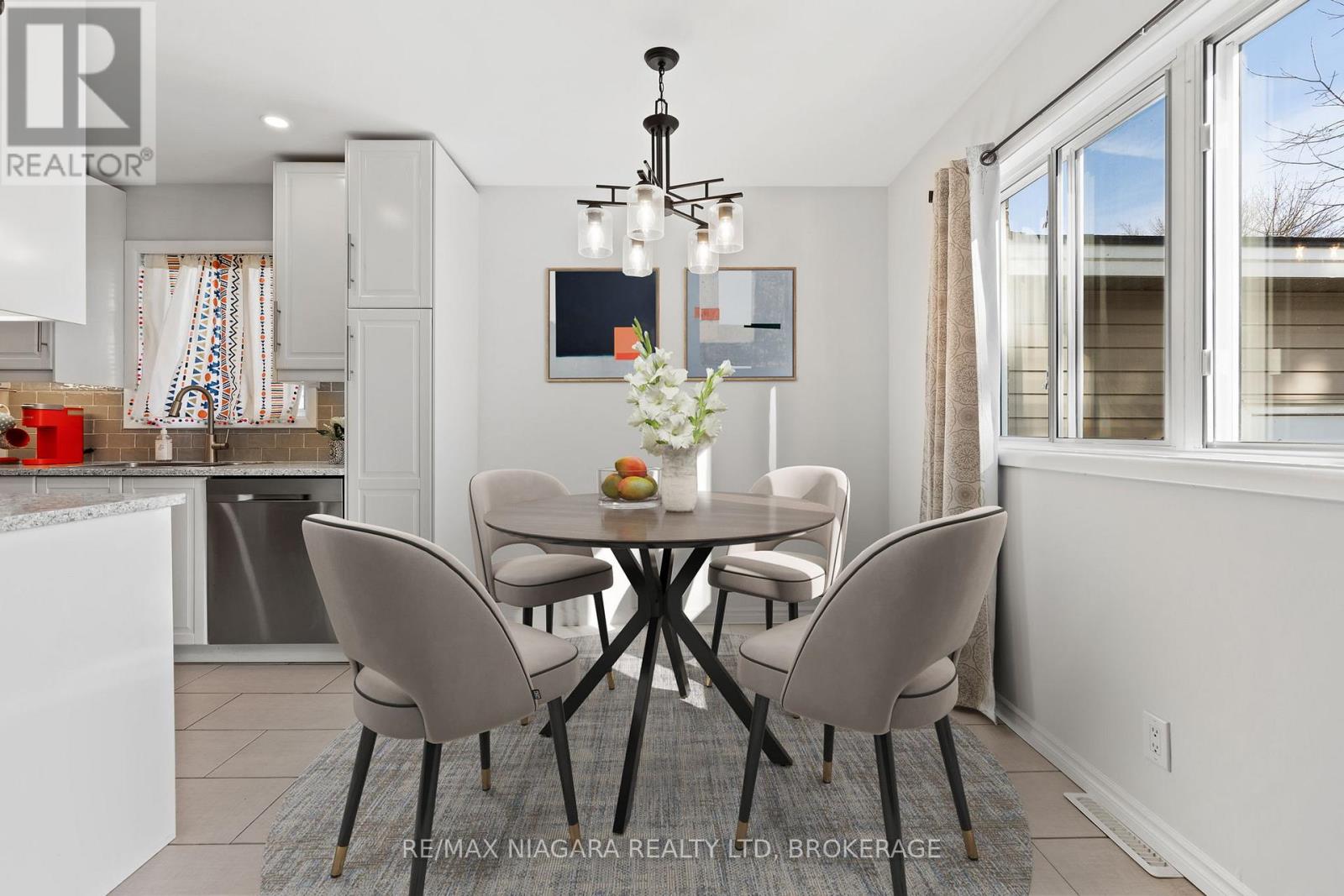 Property at 65 WATERLOO STREET image 5