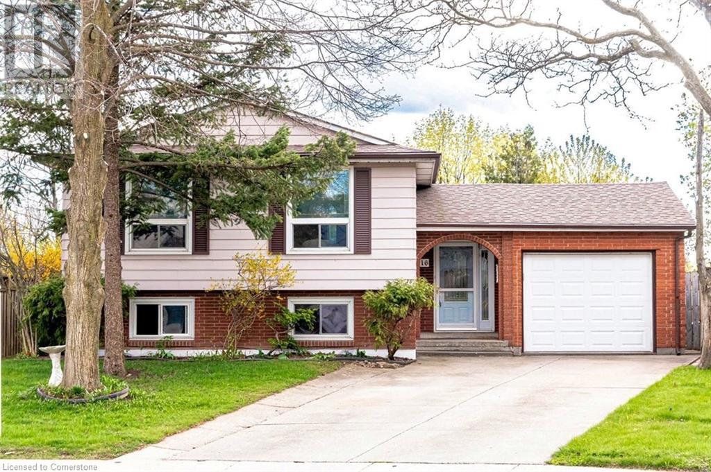 16 BILLINGTON Crescent, hamilton, Ontario