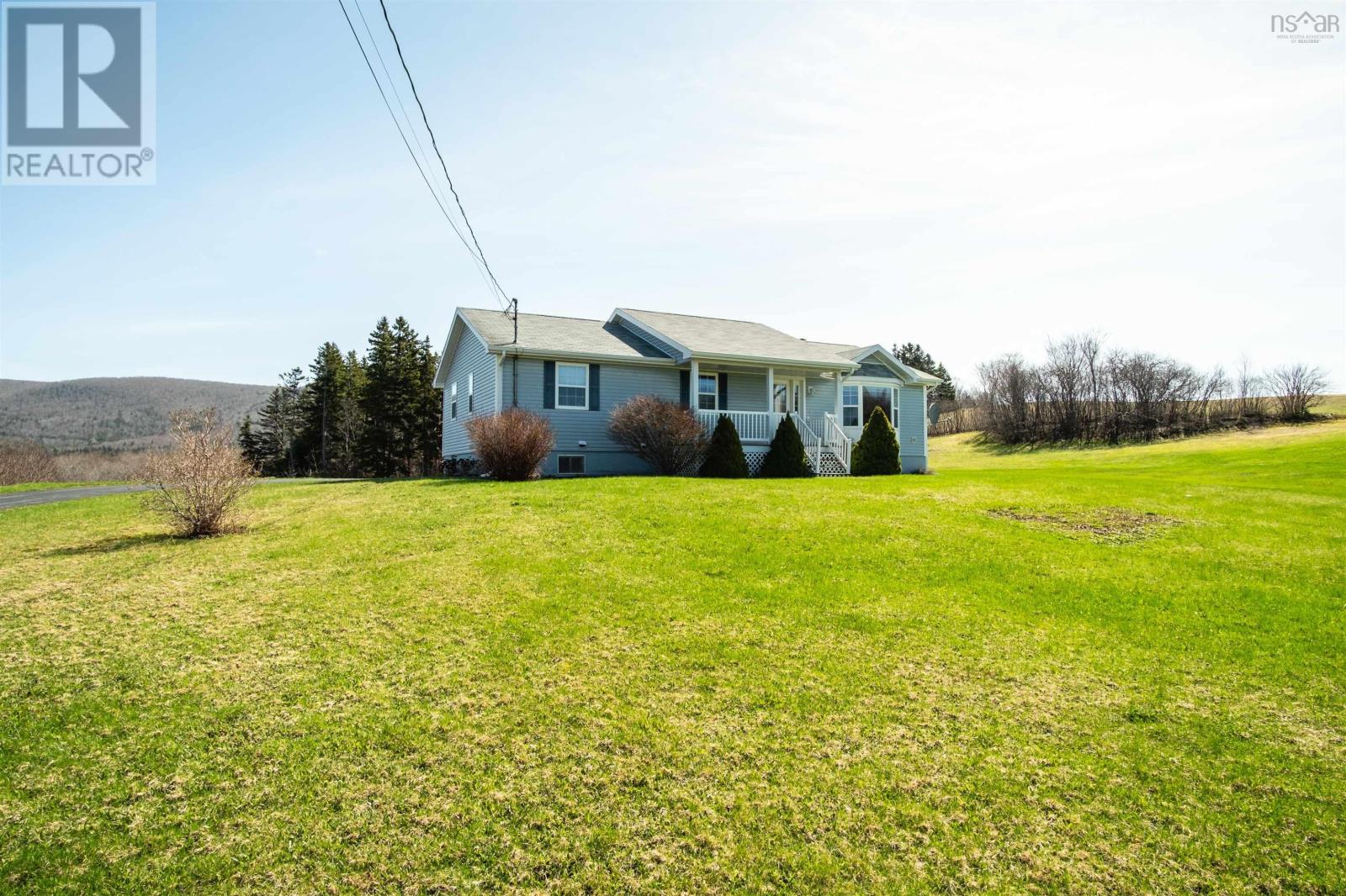 Property at 7966 Cabot Trail Road image 4