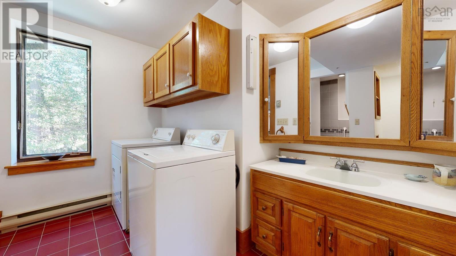 809 Highway 203, Lower Ohio, Nova Scotia  B0T 1W0 - Photo 26 - 202510131