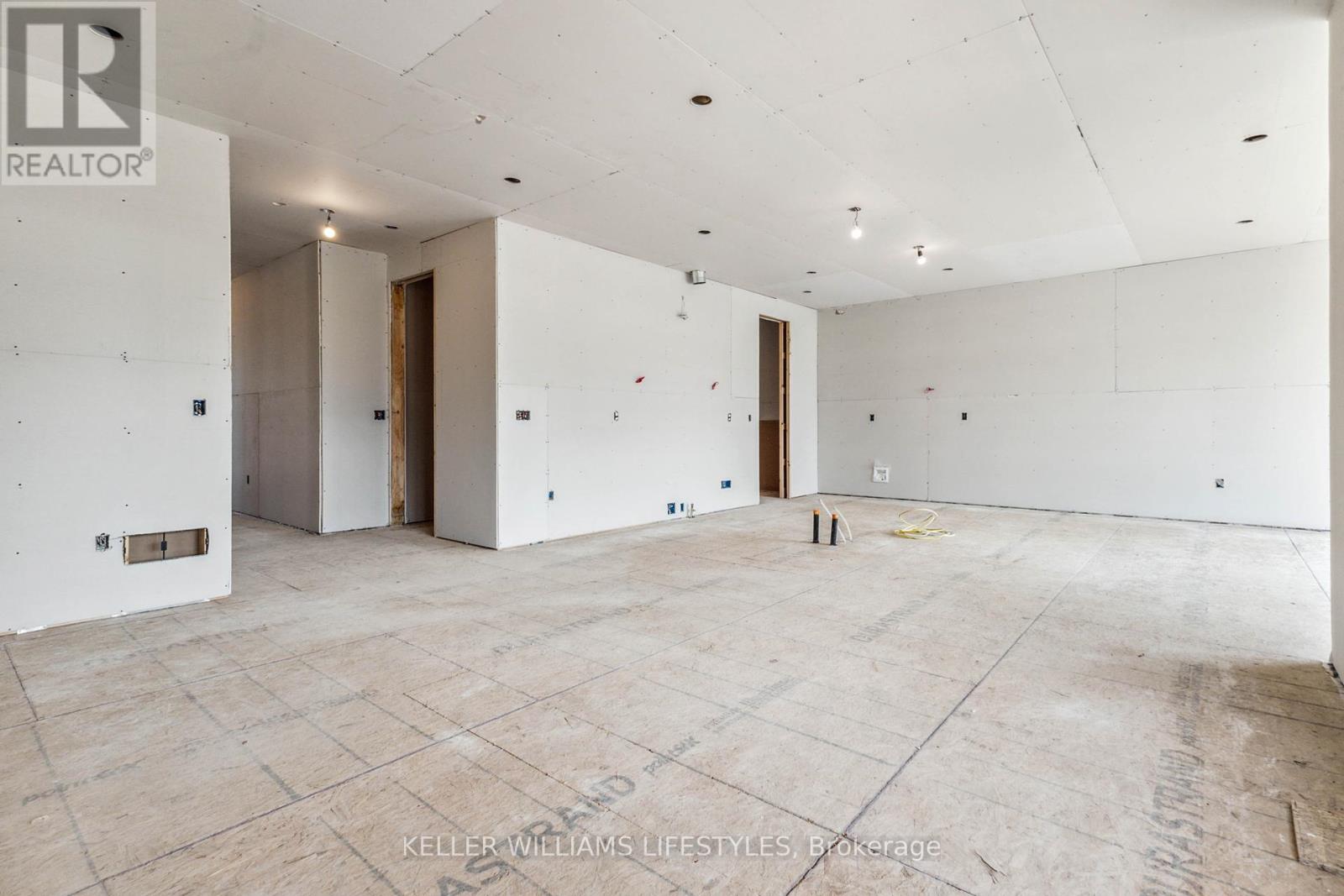 6875 Heathwoods Avenue, London South, Ontario  N6P 1H5 - Photo 10 - X12131325