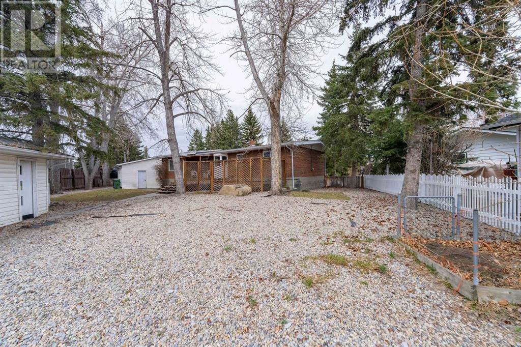 1427 Southdale Place Sw, Calgary, Alberta  T2W 0X8 - Photo 27 - A2211642
