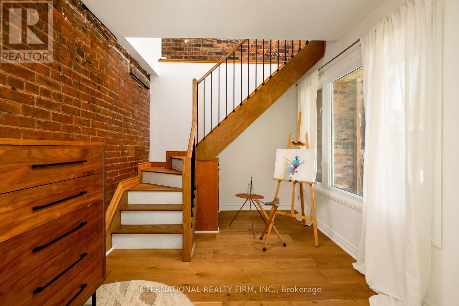 319 Markham Street, Toronto, Ontario  M6G 2K8 - Photo 15 - C12131132