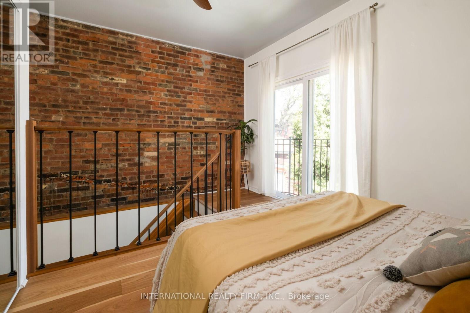 319 Markham Street, Toronto, Ontario  M6G 2K8 - Photo 17 - C12131132
