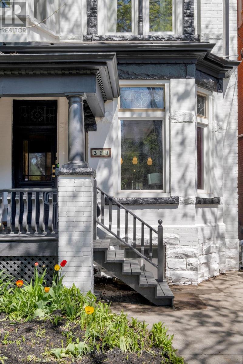 Property at 319 MARKHAM STREET image 3