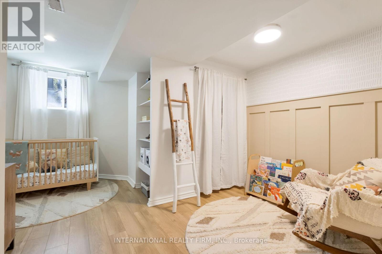 319 Markham Street, Toronto, Ontario  M6G 2K8 - Photo 37 - C12131132
