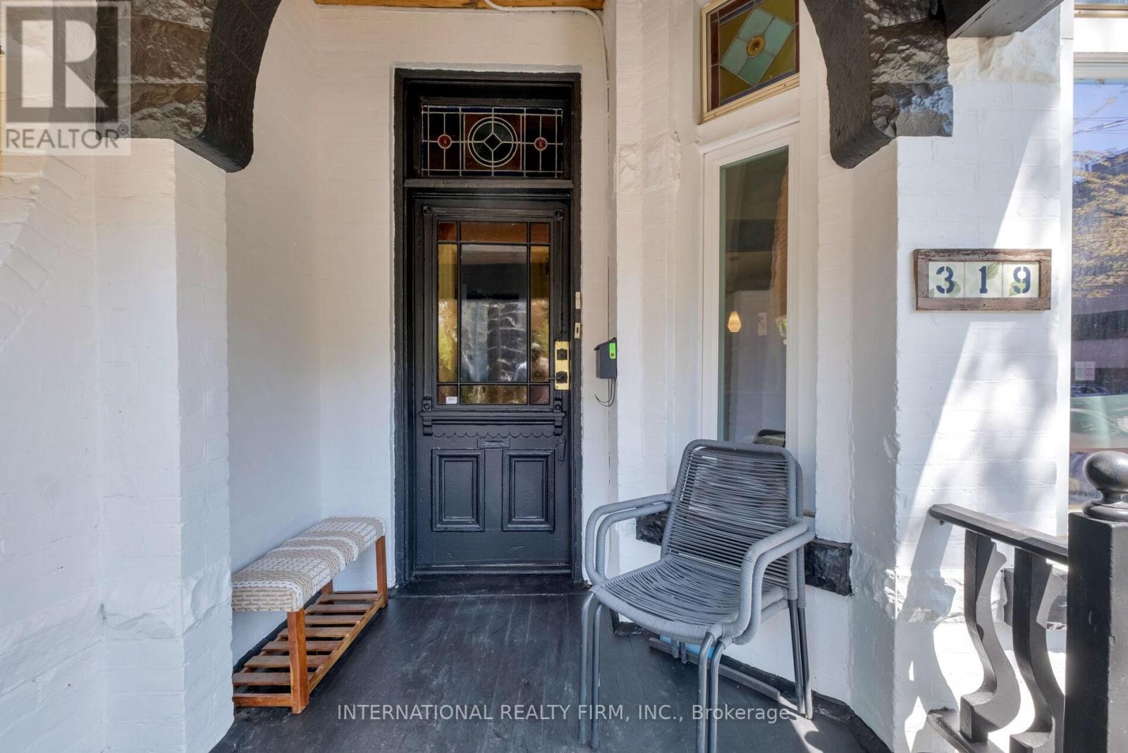Property at 319 MARKHAM STREET image 4