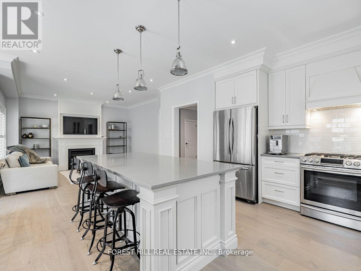 3022a Bayview Avenue, Toronto, Ontario  M2N 5L1 - Photo 17 - C12131157