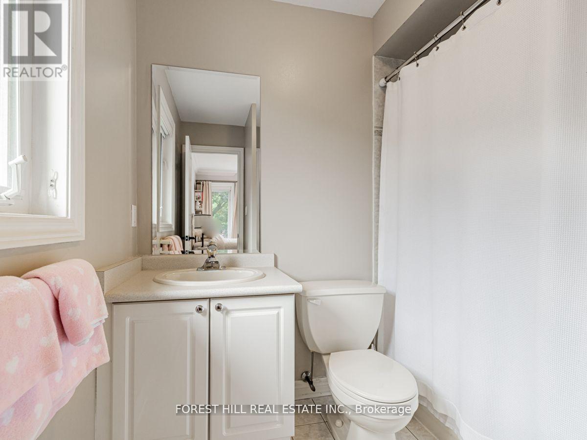 3022a Bayview Avenue, Toronto, Ontario  M2N 5L1 - Photo 26 - C12131157