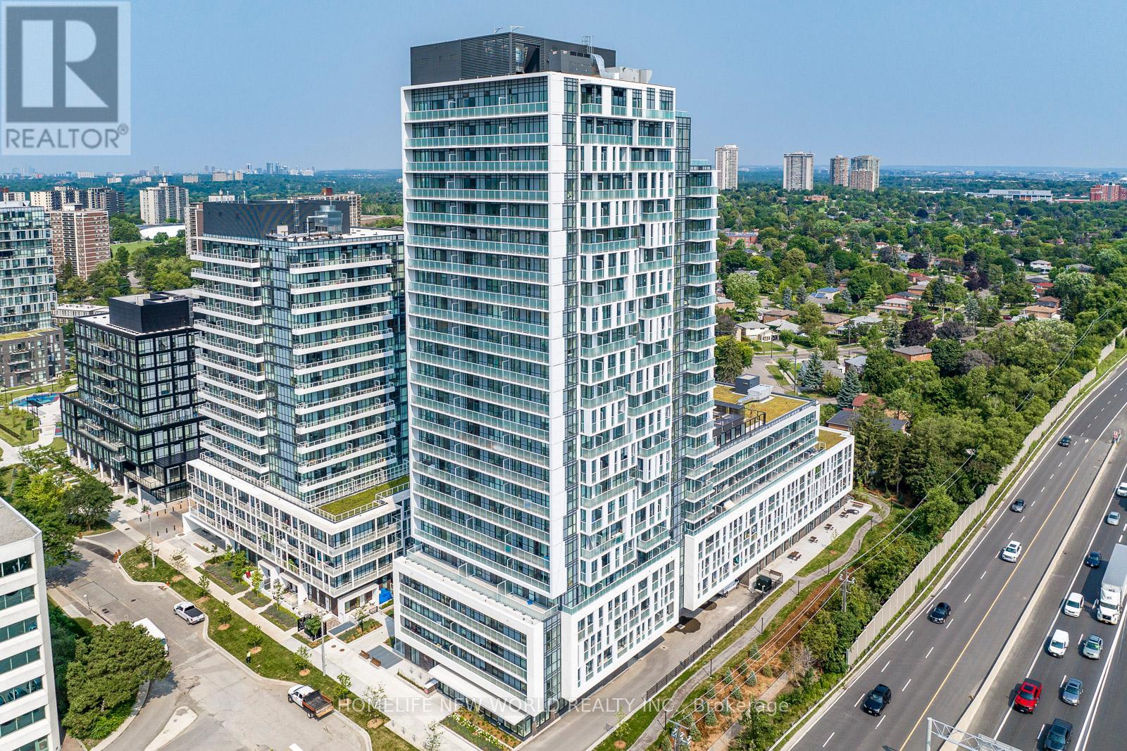 818 - 188 FAIRVIEW MALL DRIVE, Toronto, Ontario