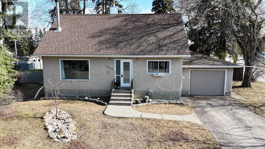 Property at 4237 5 Ave image 2