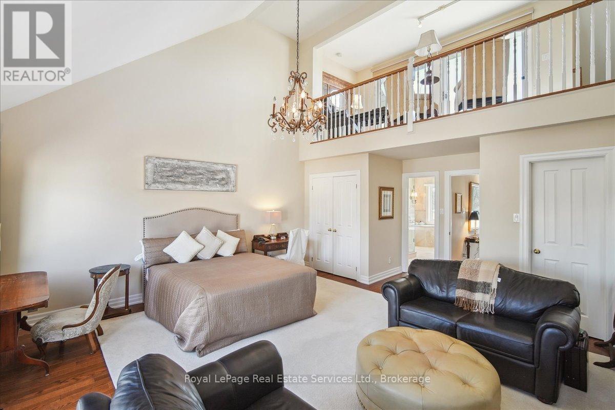 161 Dunn Street, Oakville, Ontario  L6J 3E4 - Photo 21 - W12131326