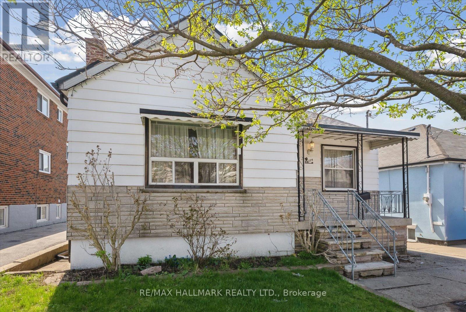 Property at 134 MAGNOLIA AVENUE image 3