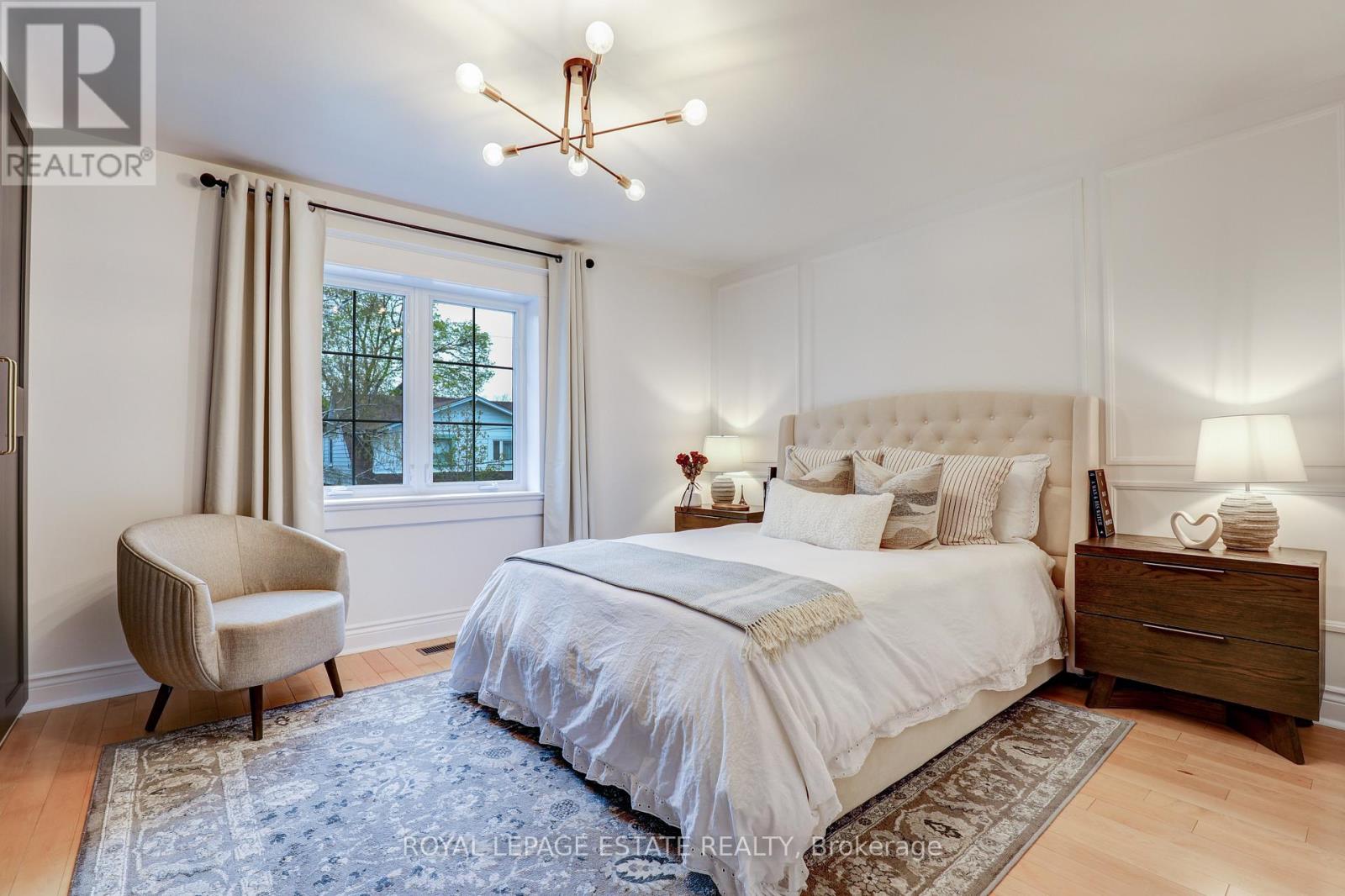 231 Bingham Avenue, Toronto, Ontario  M4E 3R4 - Photo 16 - E12131151