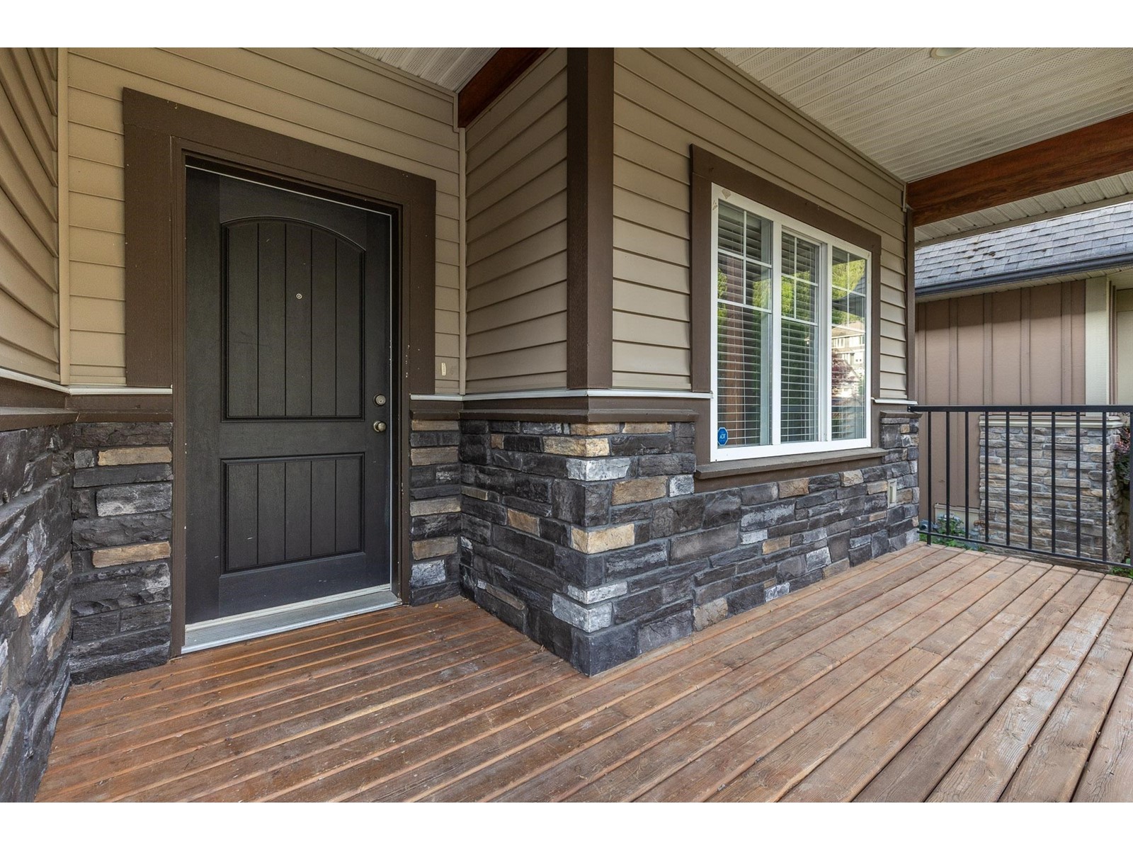 8480 Bradshaw Place, Eastern Hillsides, Chilliwack, British Columbia  V4Z 0A7 - Photo 2 - R2999524