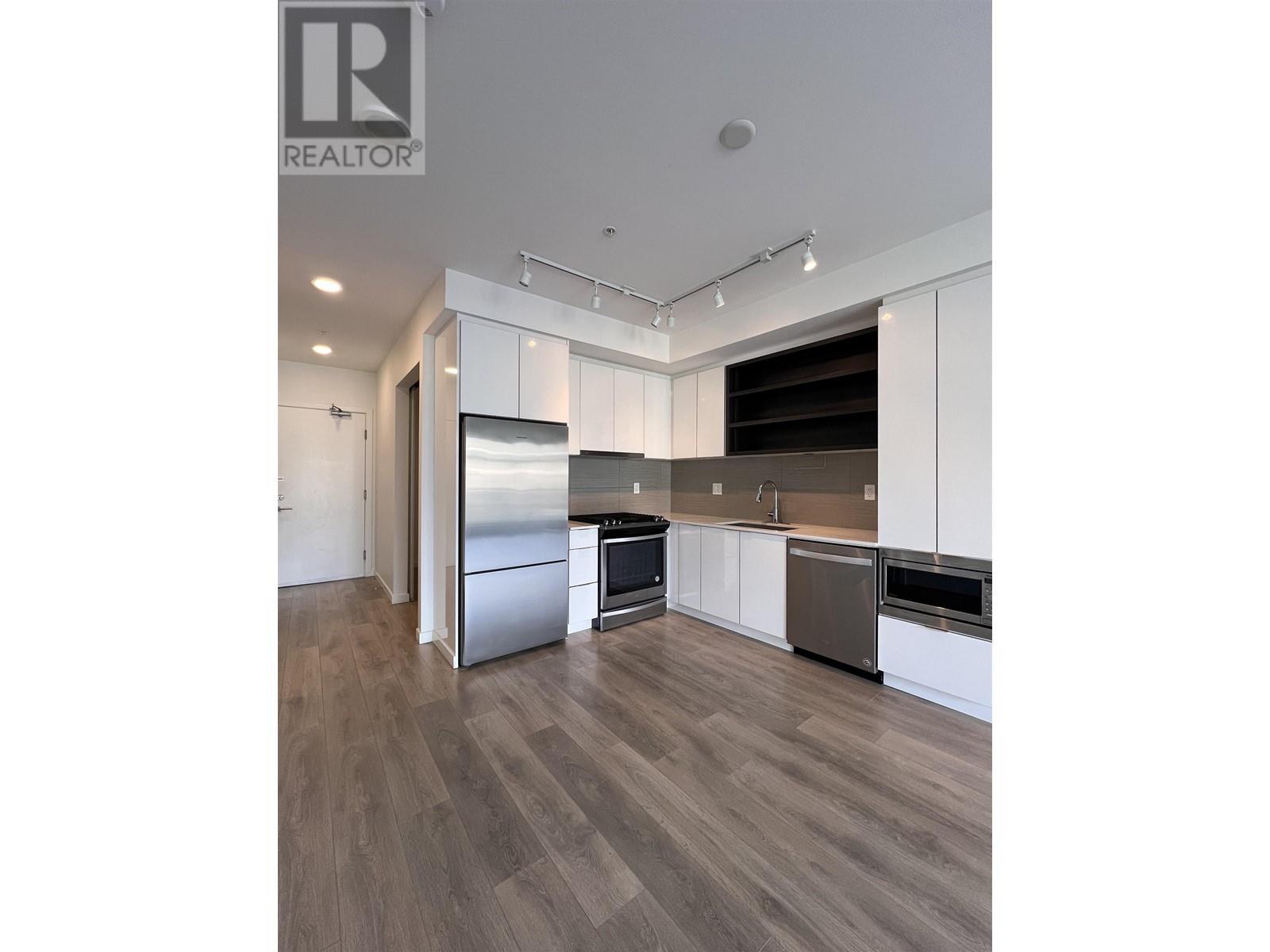 319 725 Marine Drive, North Vancouver, British Columbia  V7M 0G2 - Photo 10 - R2999657