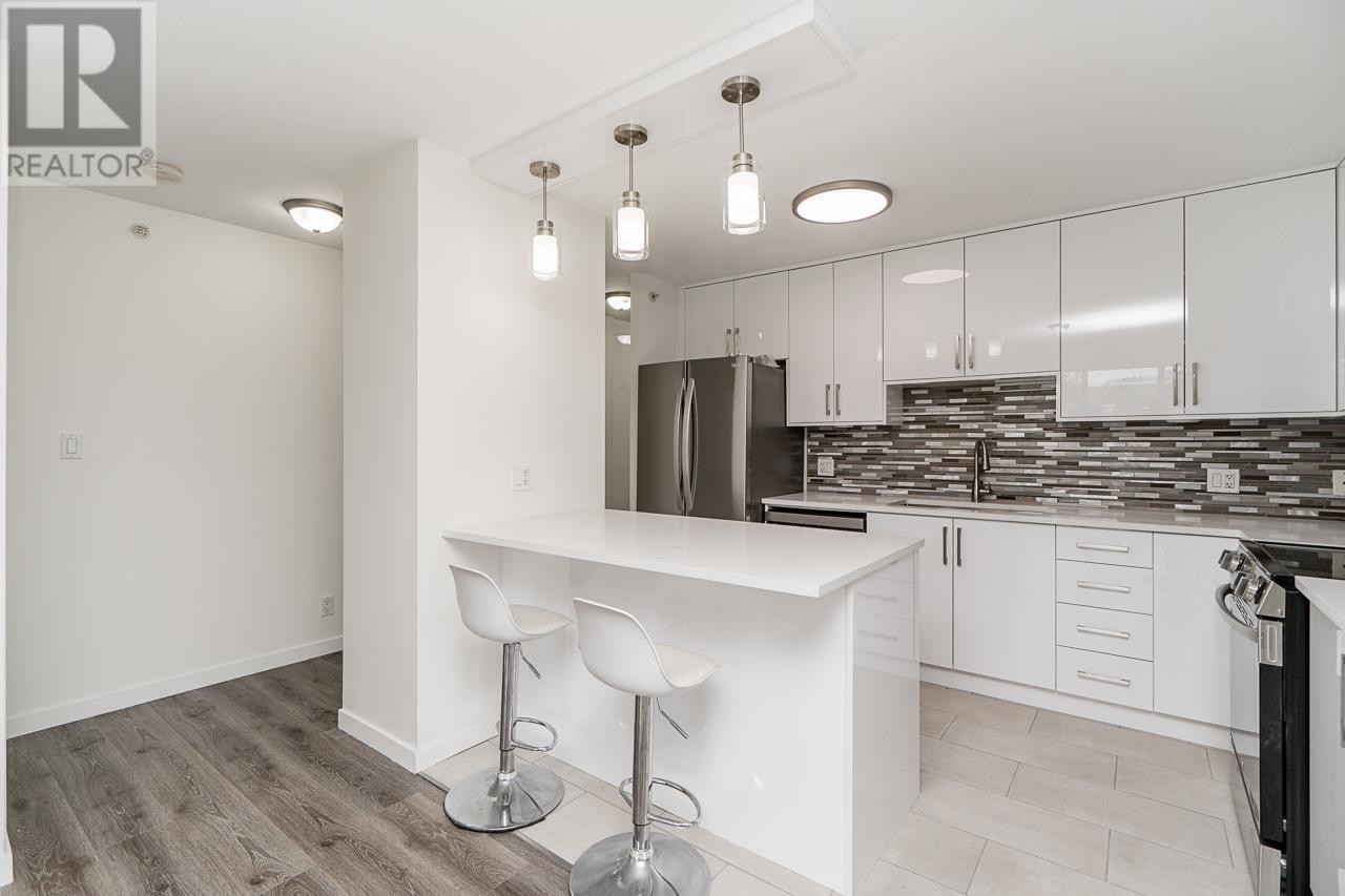 505 2138 Madison Avenue, Burnaby, British Columbia  V5C 6T6 - Photo 2 - R2999660