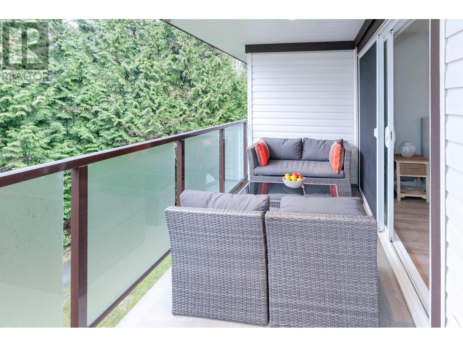 301 7139 18 Avenue, Burnaby, British Columbia  V3N 4Z3 - Photo 13 - R2999705