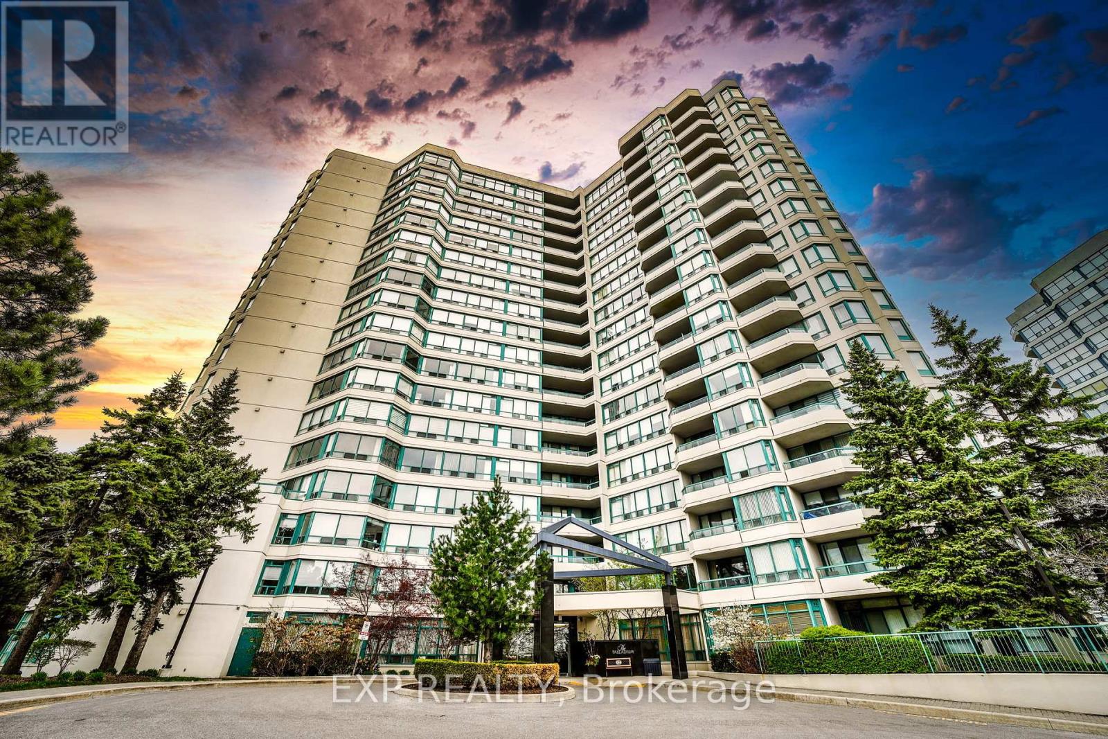306 - 7250 YONGE STREET, Vaughan, Ontario