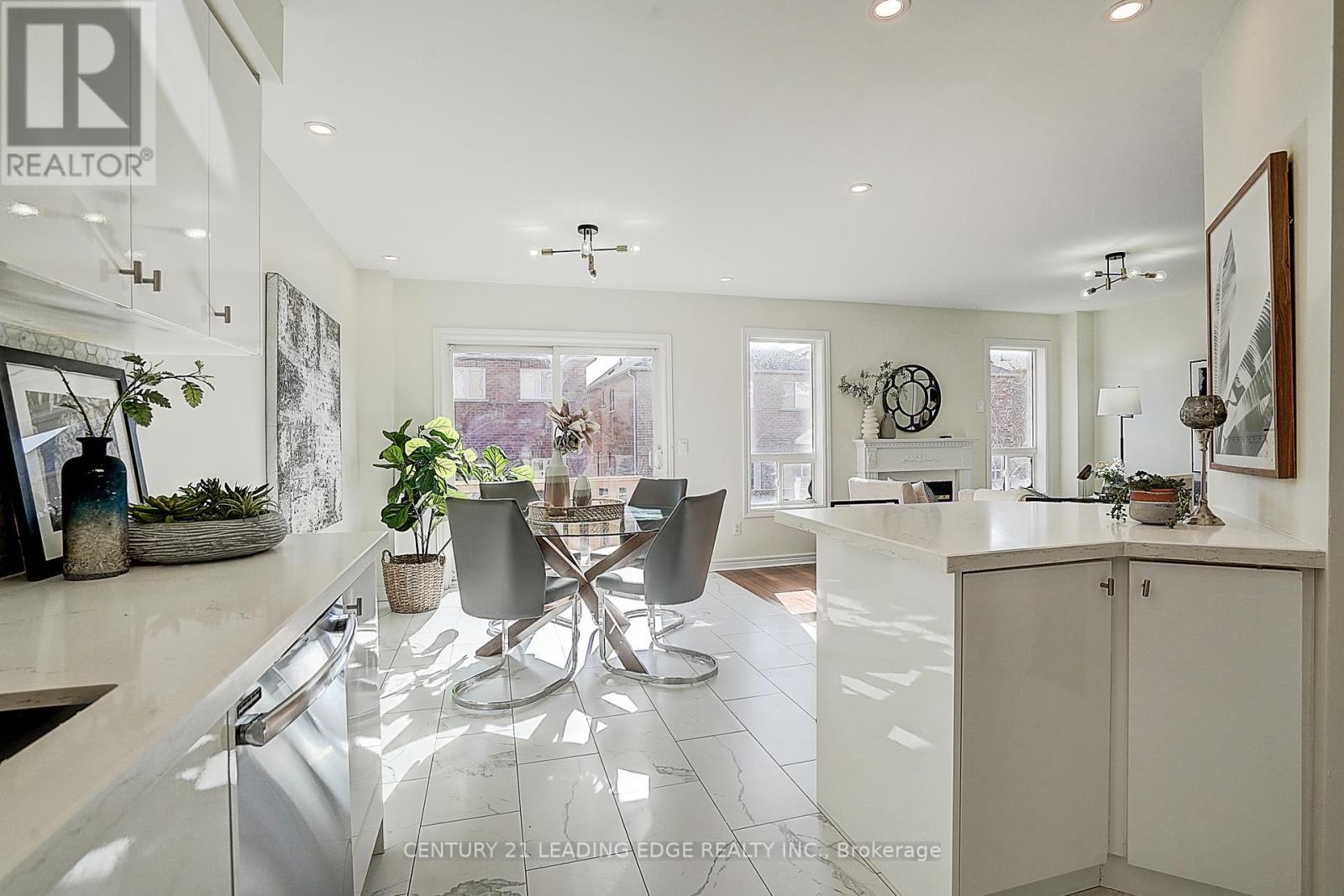 34 William Grant Road, Markham, Ontario  L6E 1R7 - Photo 28 - N12131155