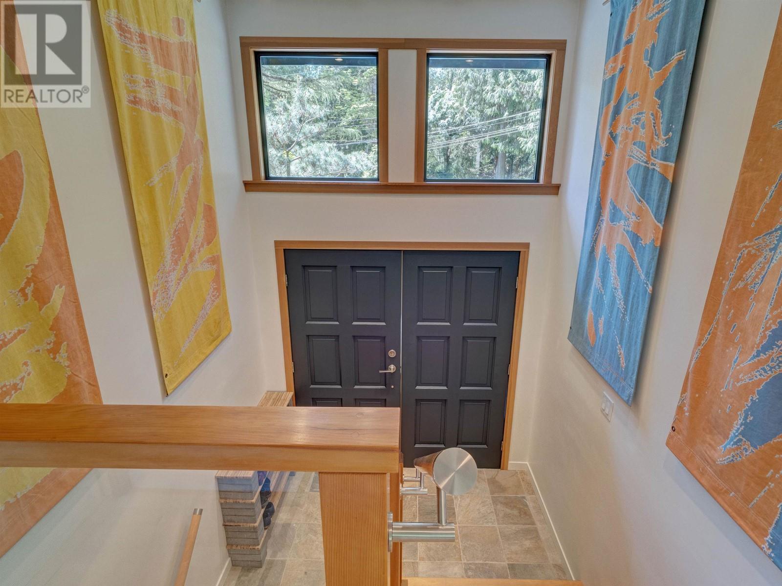 Property at 1506 HENDERSON AVENUE image 2