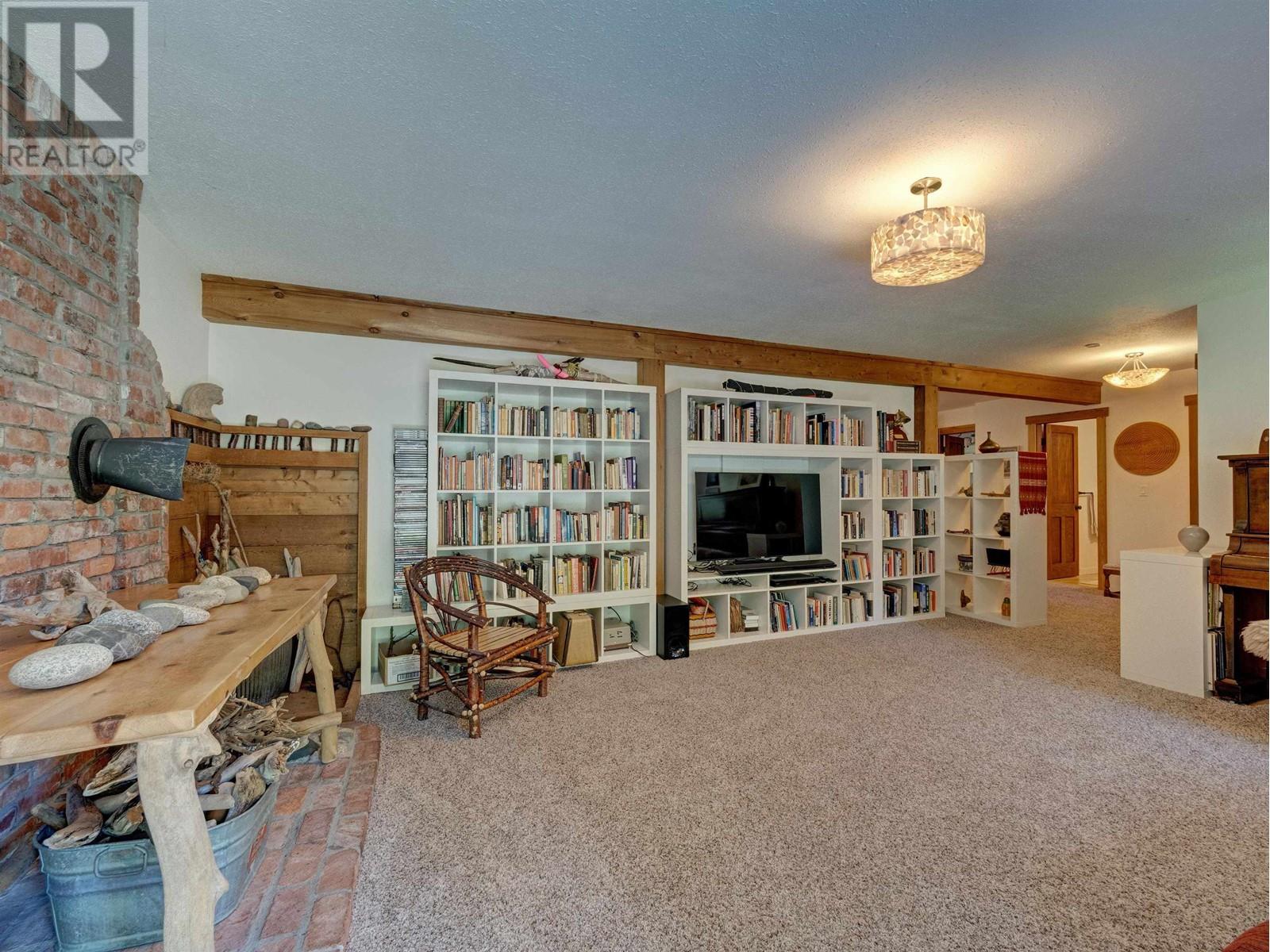 1506 Henderson Avenue, Roberts Creek, British Columbia  V0N 2W2 - Photo 31 - R2999670