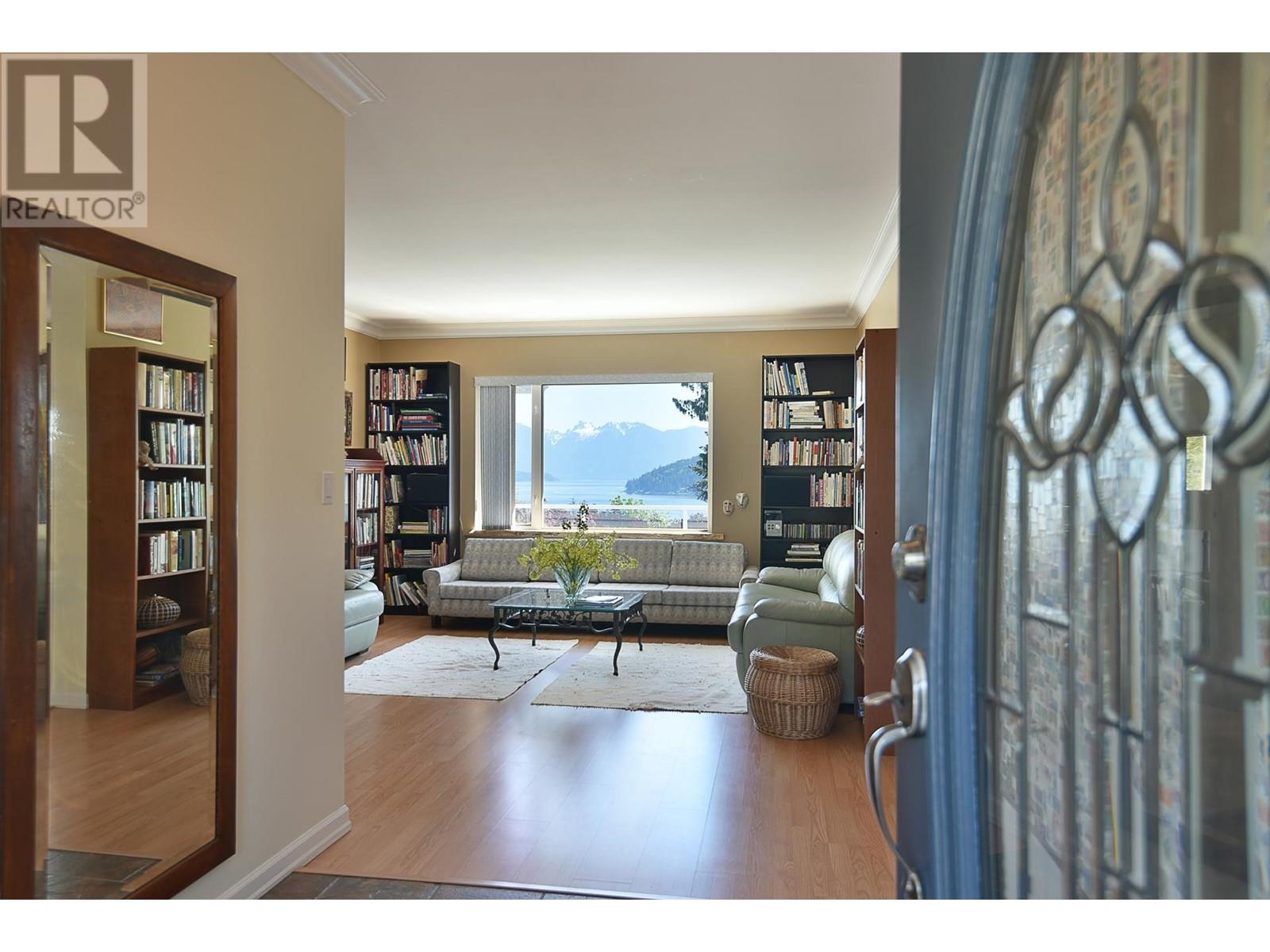 Property at 590-592 N FLETCHER ROAD image 1