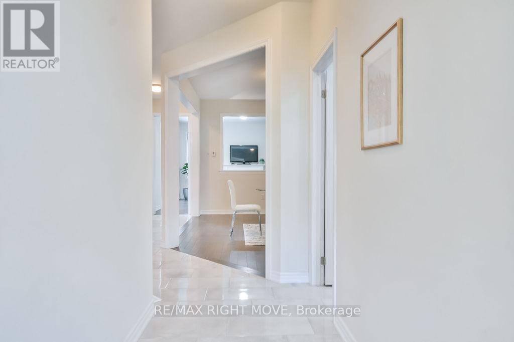 Property at 3117 ORION BOULEVARD image 4
