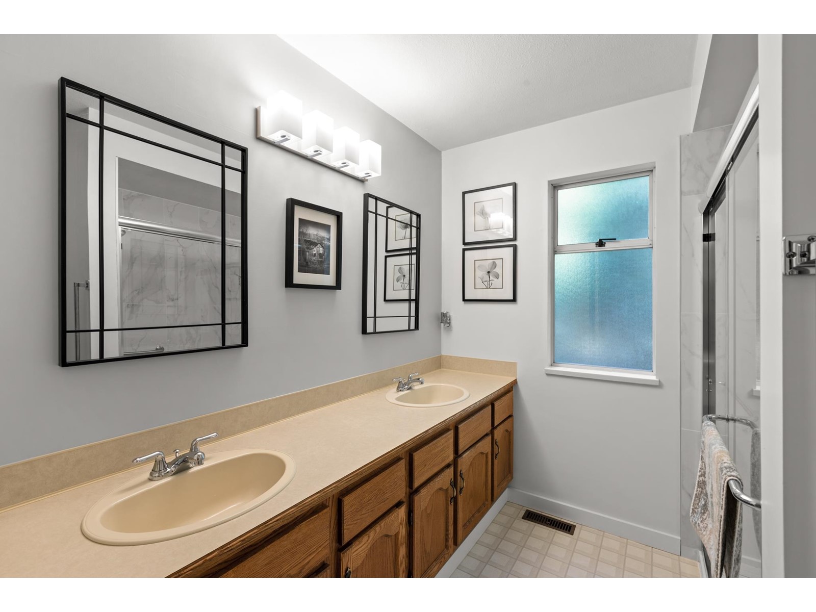 12825 22 Avenue, Surrey, British Columbia  V4A 7P3 - Photo 25 - R2998127