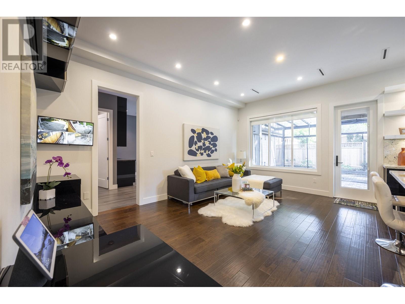 5724 16a Avenue, Tsawwassen, British Columbia  V4L 1H9 - Photo 9 - R2965944
