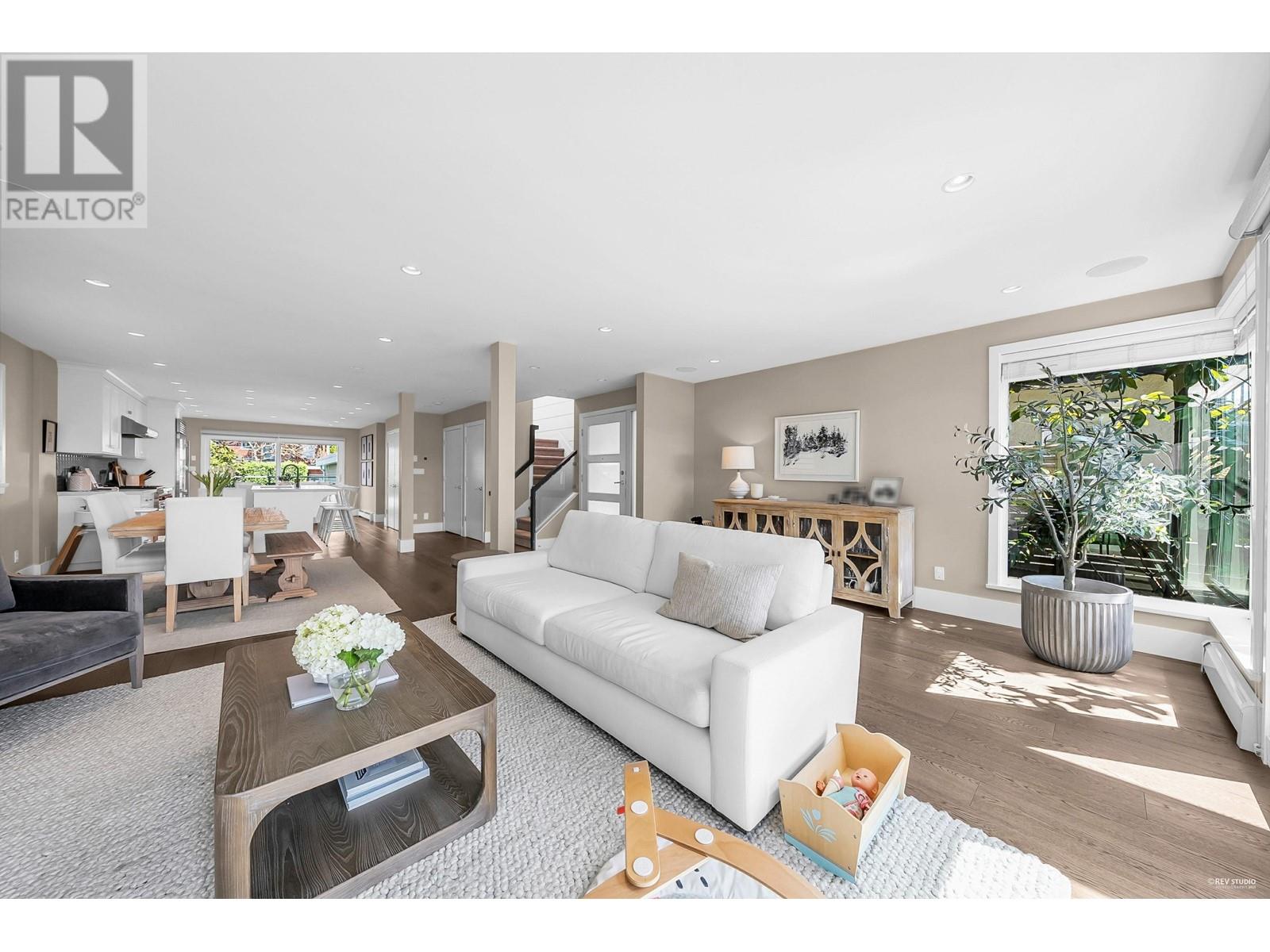 Property at 1251 CLYDE AVENUE image 4