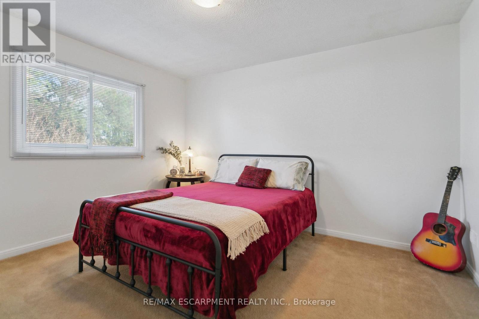 2187 Sandringham Drive, Burlington, Ontario  L7P 3E7 - Photo 28 - W12131078