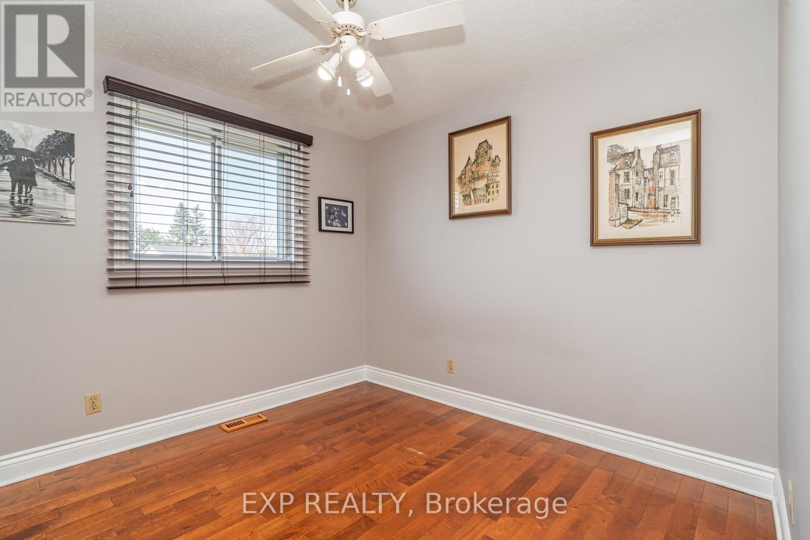 184 Des Pins Place, Ottawa, Ontario  K1E 2T5 - Photo 20 - X12131319