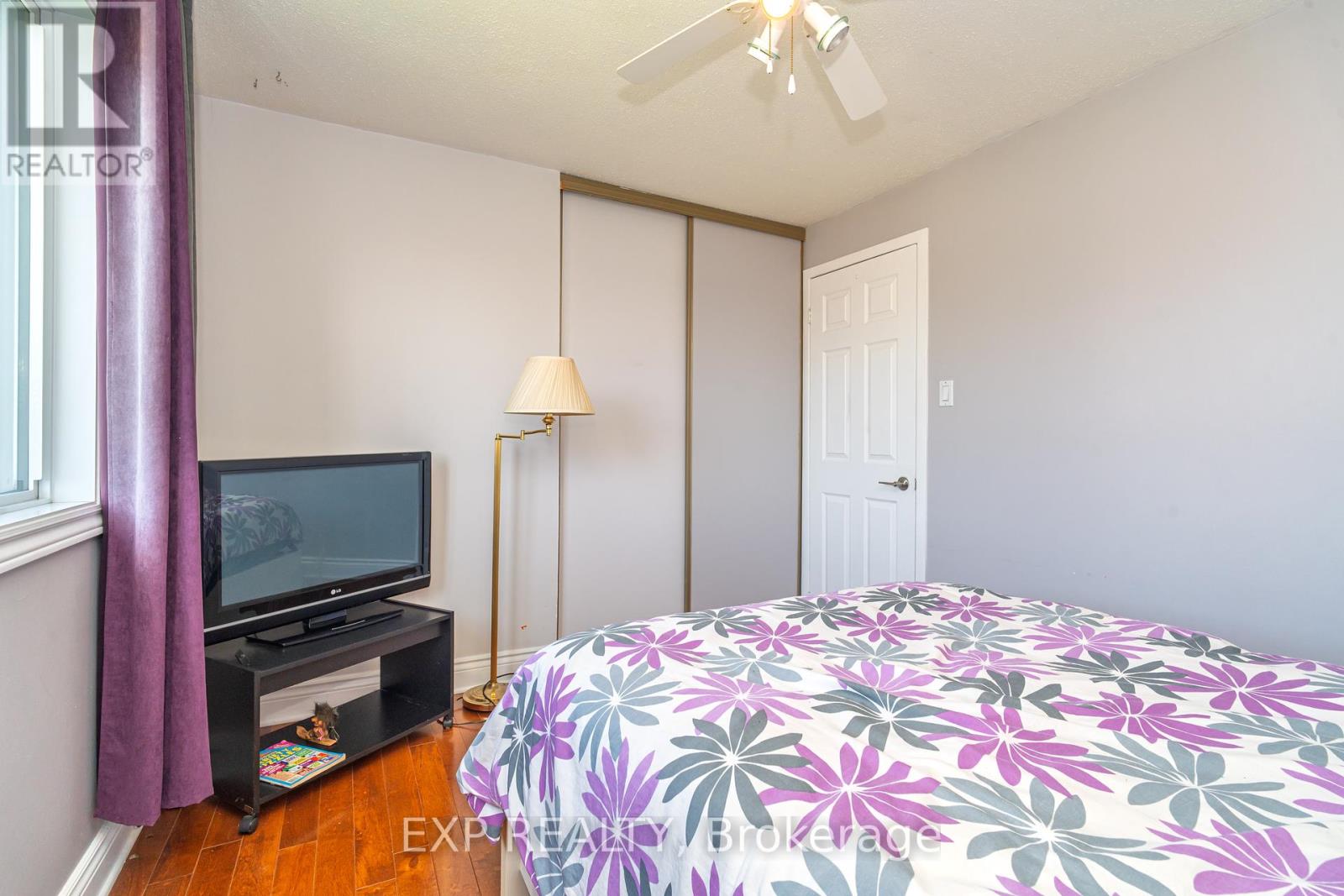 184 Des Pins Place, Ottawa, Ontario  K1E 2T5 - Photo 23 - X12131319