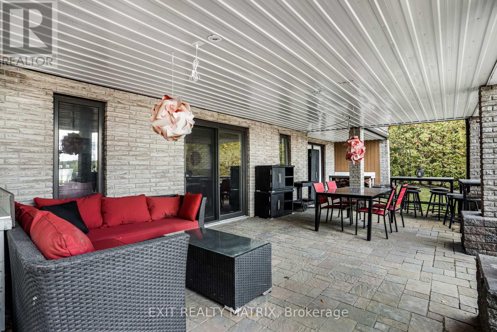362 Menard Street, Hawkesbury, Ontario  K6A 3B8 - Photo 34 - X12131359