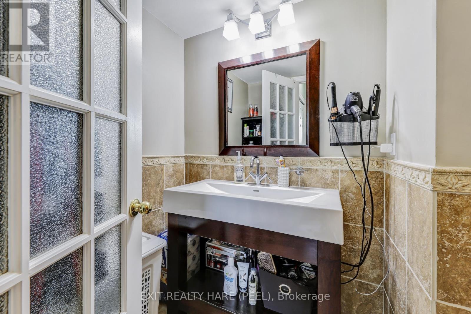 304 - 330 Mill Street S, Brampton, Ontario  L6Y 3V3 - Photo 22 - W12131108
