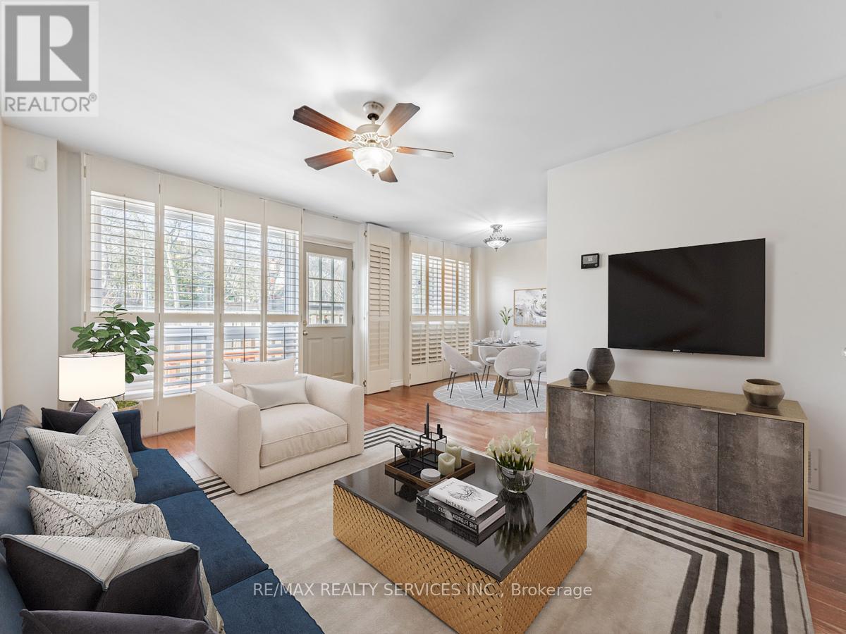 Property at 25 - 215 MISSISSAUGA VALLEY BOULEVARD image 2